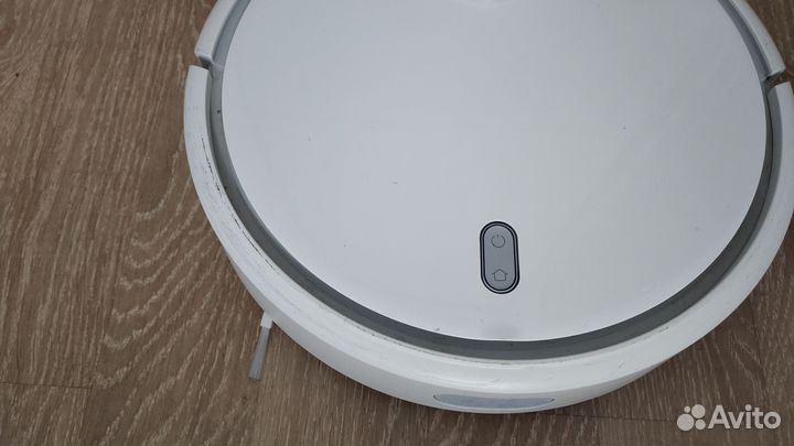 Робот-пылесос Xiaomi Mi Robot Vacuum (Бронь)