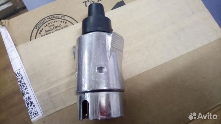 Прицеп с высоким теном и металл. вилкой 205х110 Ее