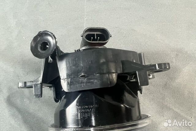 Противотуманная фара Renault Logan 2