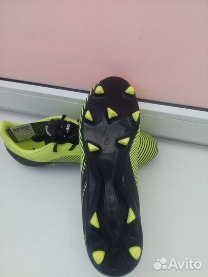 Бутсы футбольные мужские, 42 размер, новые