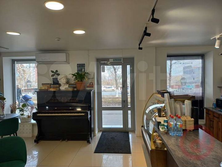 Продам торговое помещение, 69 м²