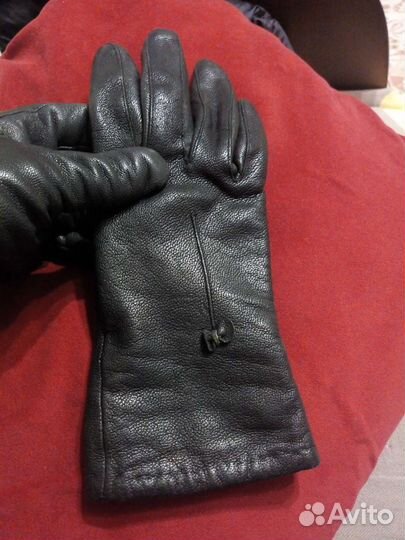 Перчатки женские кожаные б/у черные, S размер