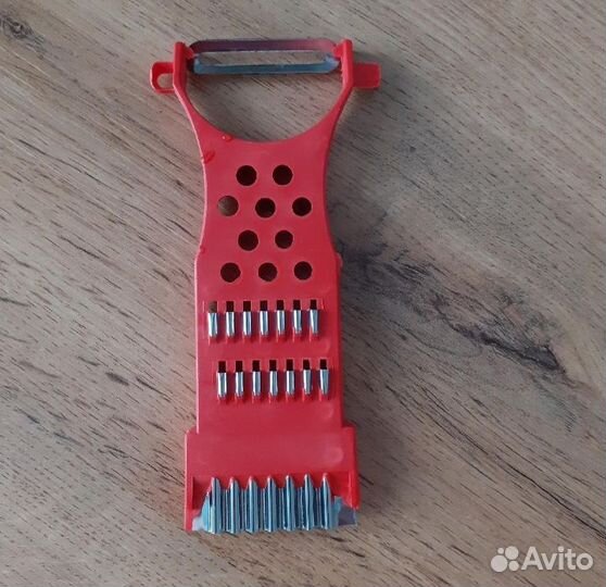 Отдам за. Точилка для ножей/ножниц + овощечистка