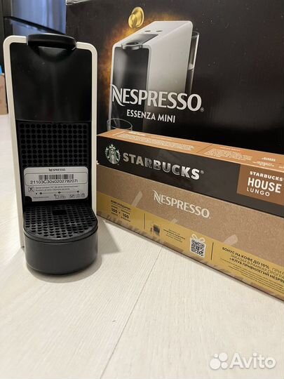 Капсульная кофемашина Nespresso Essenza Mini C30