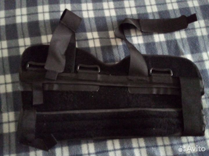 Ортез (тутор) на коленный сустав