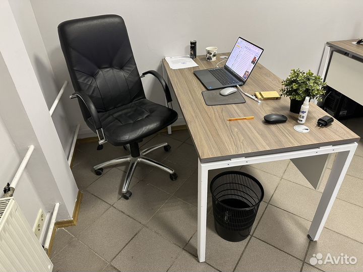 Компьютерное кресло офисное кожаное