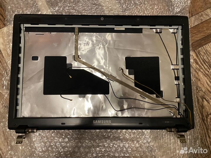 Крышка матрицы, рамка, петли Samsung NP-R780