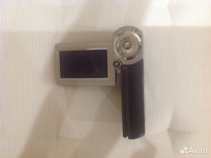 Видео камера Sony HDR-TG1E