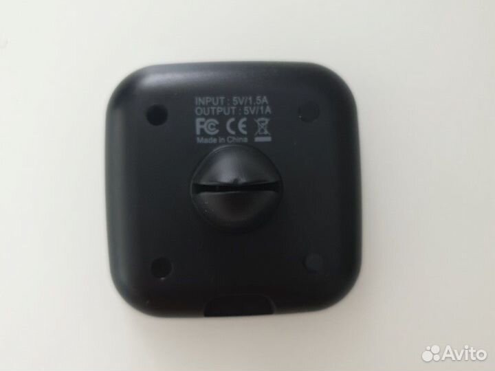 Автомобильная беспроводнная зарядка nillkin QI wir