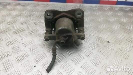 Суппорт тормозной задний правый toyota RAV 4 ZSA3