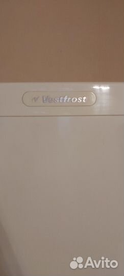 Холодильник Vestfrost BKF355