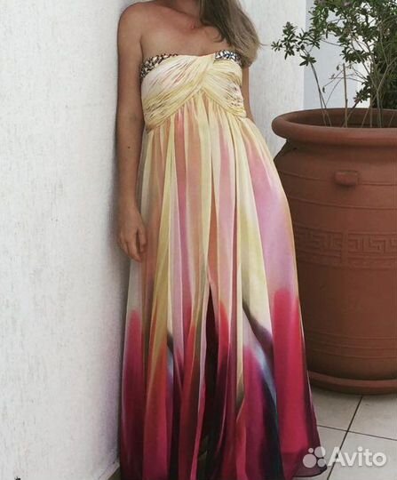 Продам платье вечернее в пол