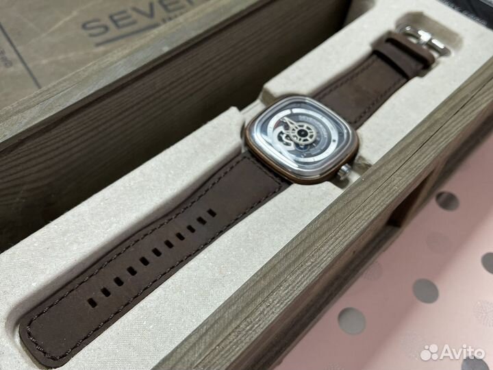 Часы sevenfriday оригинал