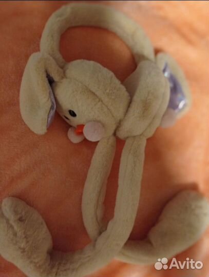 Меховые наушники с подвижными ушками Зайка