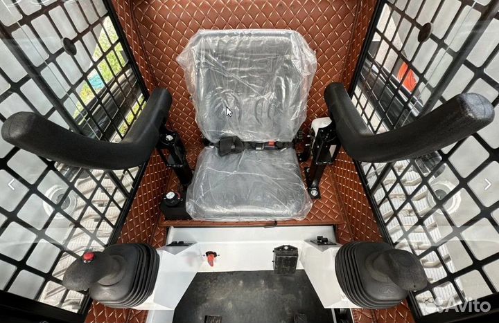 Мини-погрузчик Bull SLC1500, 2023