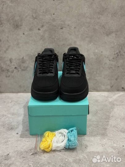 Кроссовки Nike Air Force 1 x Tiffany