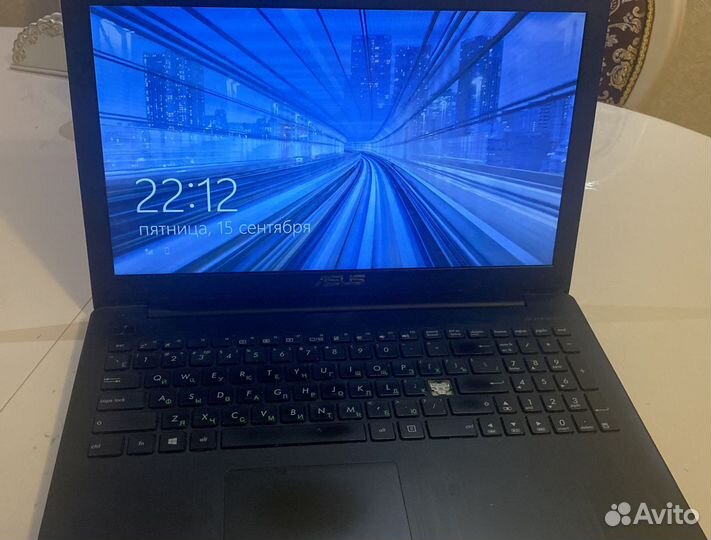 Ноутбук asus