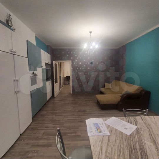 3-к. квартира, 74 м², 2/5 эт.
