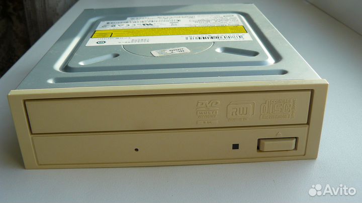 DVD привод (DVD/CD Rewritable Drive)