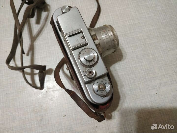 Пленочный фотоаппарат зоркий