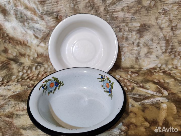 Тарелка эмалированная