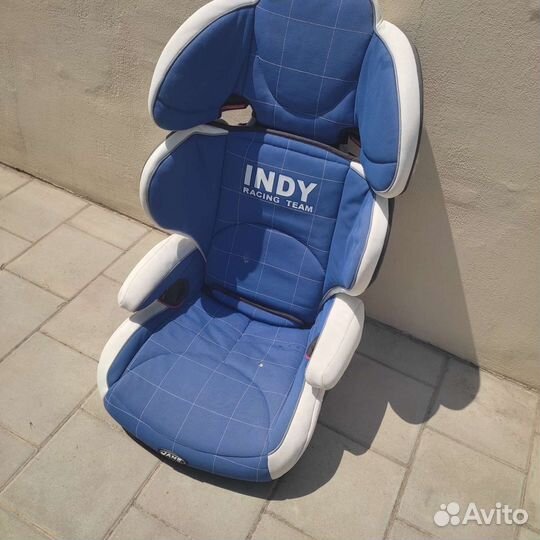 Детское автокресло 15 до 36 кг