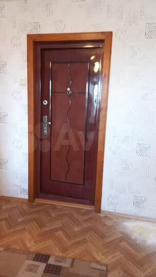 Комната 13,7 м² в 4-к., 5/5 эт.