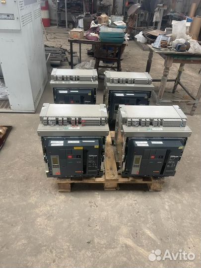 Автоматический выключатель ва5541 до 1000А Стац