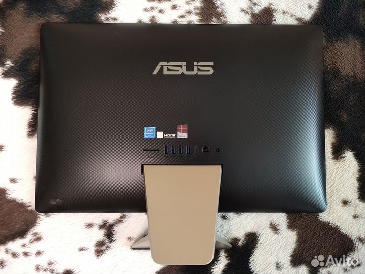 Моболок Asus, Win 11