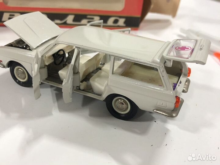 Волга газ-24-02 А13 медслужба