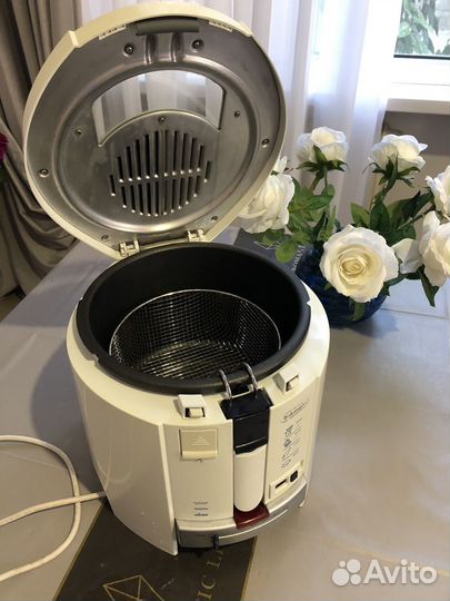 Фритюрница бу Delonghi