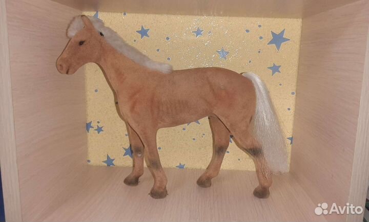 Лошадь флок