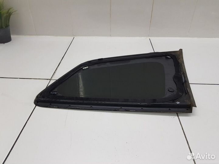 Стекло кузовное левое (Chery Tiggo 8 Pro)