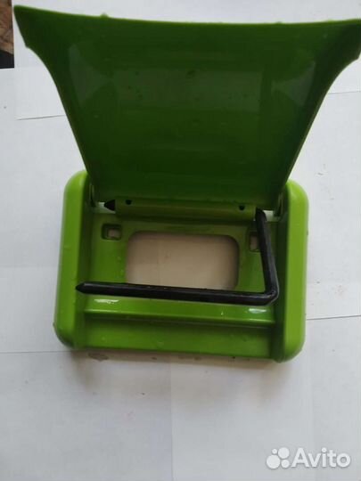 Держатель для туалетной бумаги