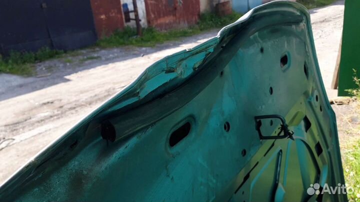 Капот LADA vesta