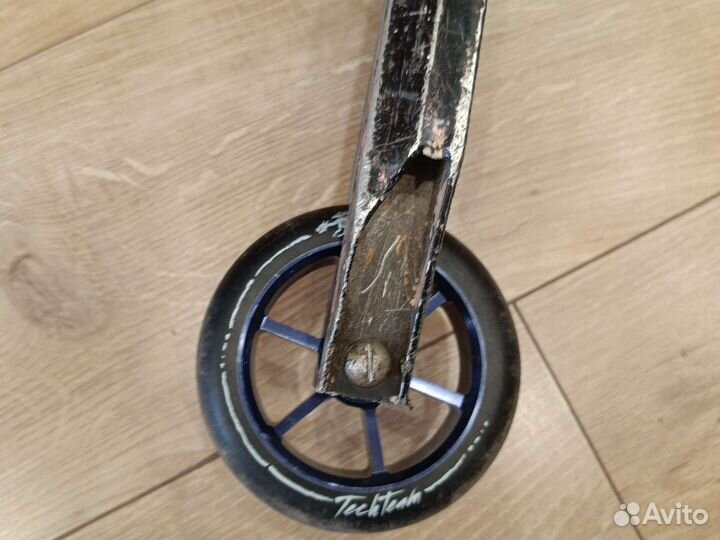 Трюковой самокат