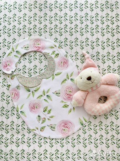 Комплект постельного белья в кроватку