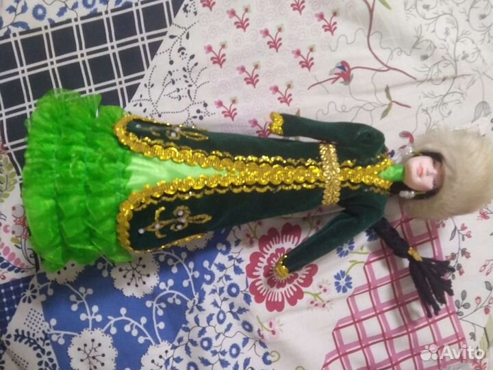 Кукла фарфоровая коллекционная