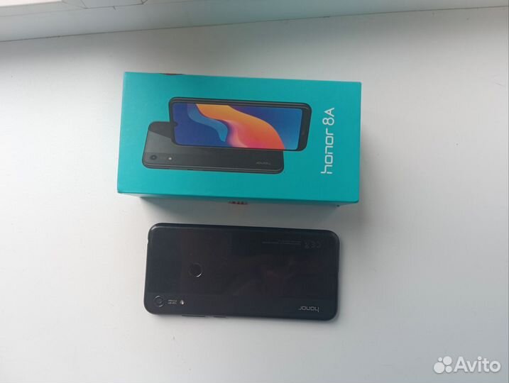 HONOR 8A, 2/32 ГБ