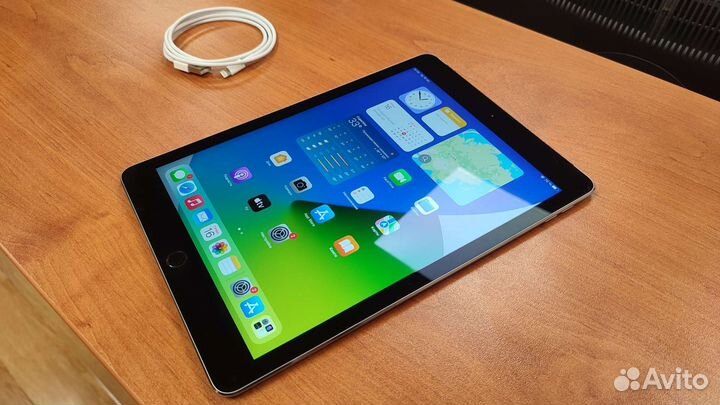 iPad Air 2 64gb с Сим-картой #190