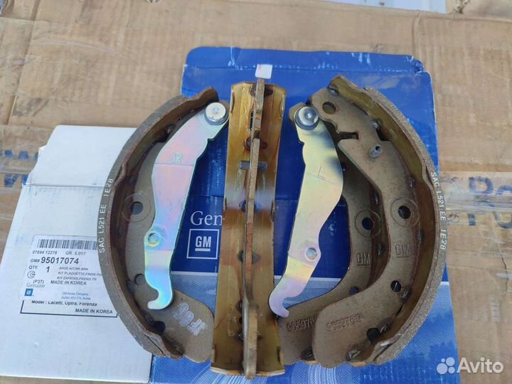 Тормозные колодки Шевроле Кобальт Равон R-4