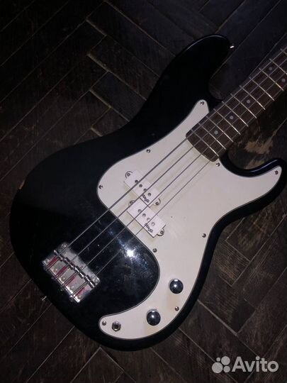 Бас-гитара stagg