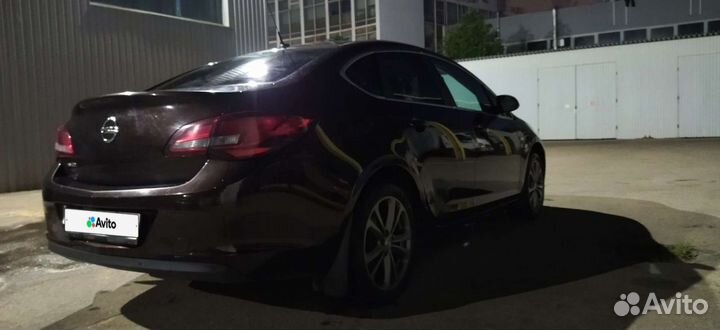 Opel Astra 1.6 AT, 2014, 113 000 км