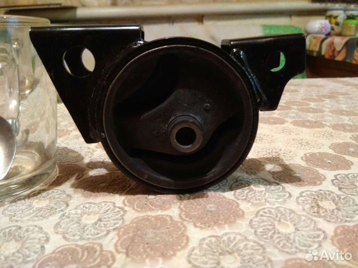 Продаю подушку двс, новая на мою машину не подошла