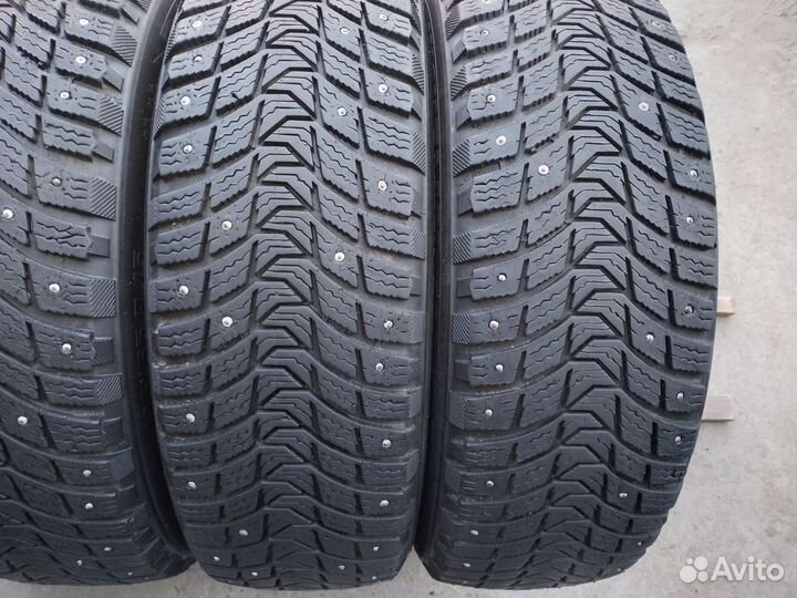 Michelin X-Ice North 3 185/65 R15