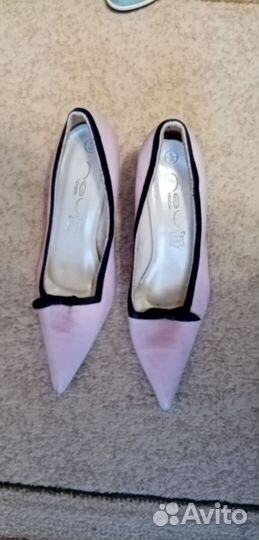 Женские туфли