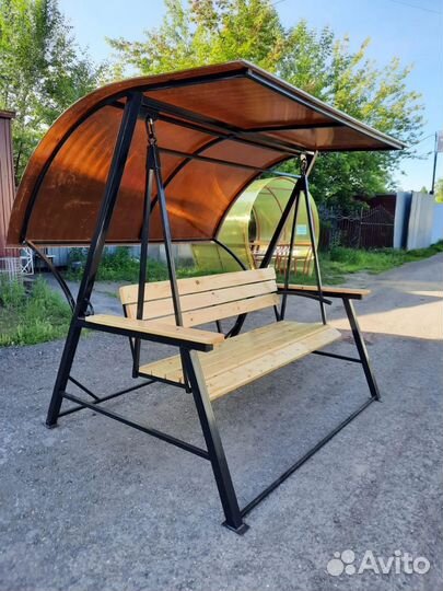 Садовые качели новые