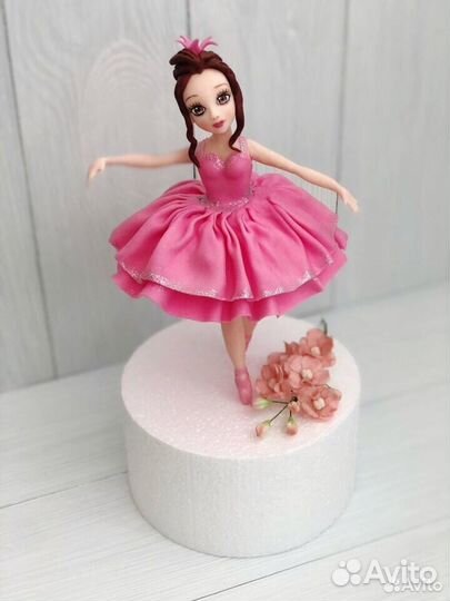 Цветы и фигурки из мастики