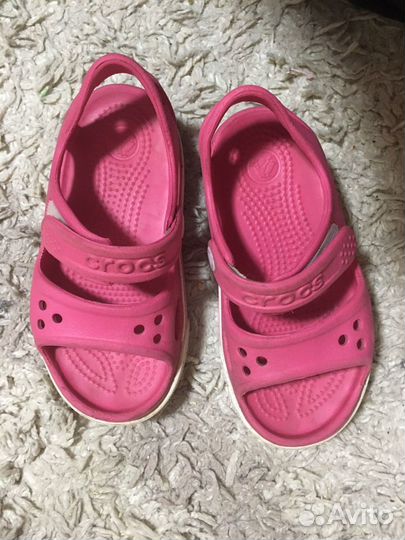 Сандалии crocs