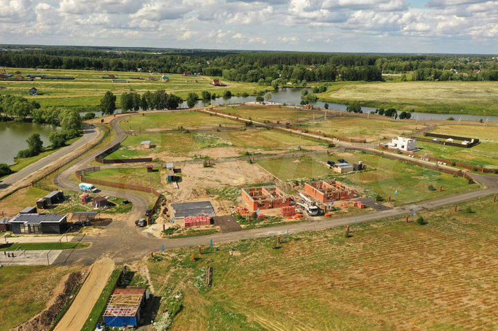 Участок 7 сот. (ИЖС)